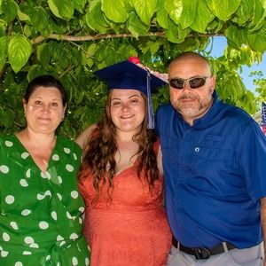 Meet your Posher, Danielle